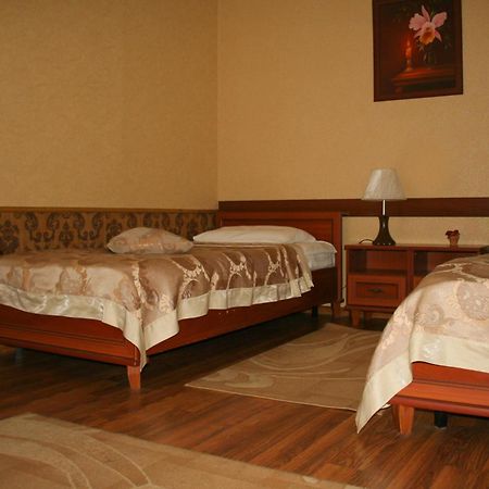 Don Kihot Hotel Novovolyns'k Chambre photo