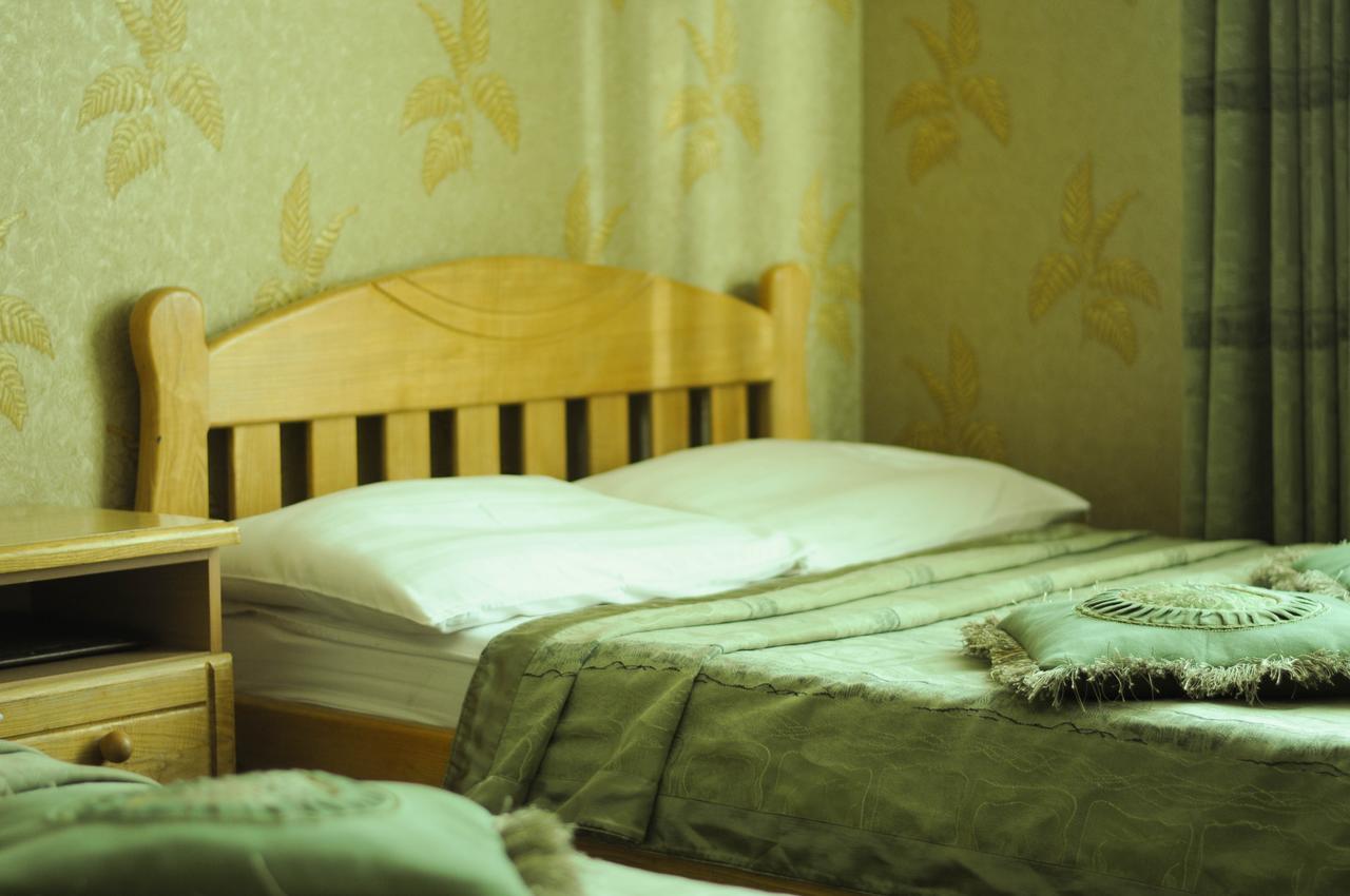 Don Kihot Hotel Novovolyns'k Chambre photo