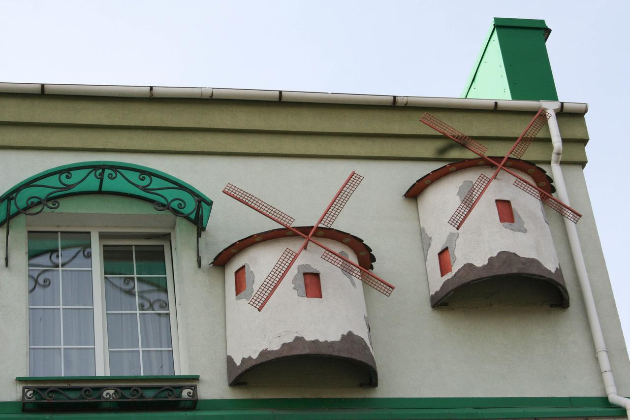 Don Kihot Hotel Novovolyns'k Extérieur photo